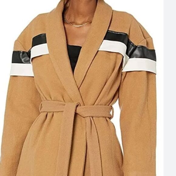 Making the Cut Wool Coat WINNING LOOK Andrea’s Wool Camel Coat NWT - Picture 3 of 16